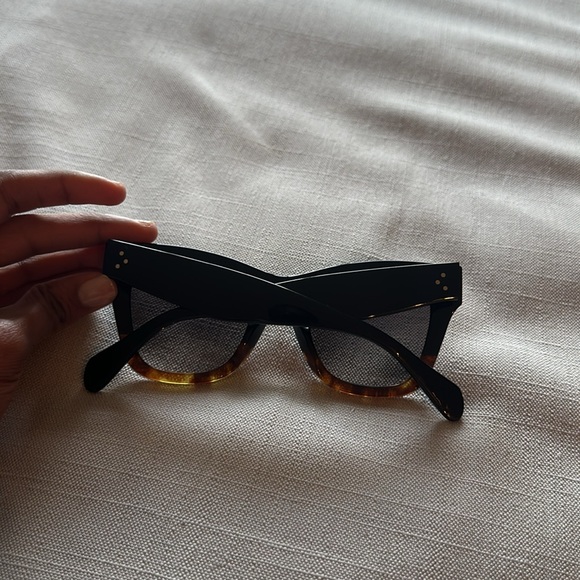 Celine | Oversized Cat-Eye Sunglasses - Picture 6 of 7